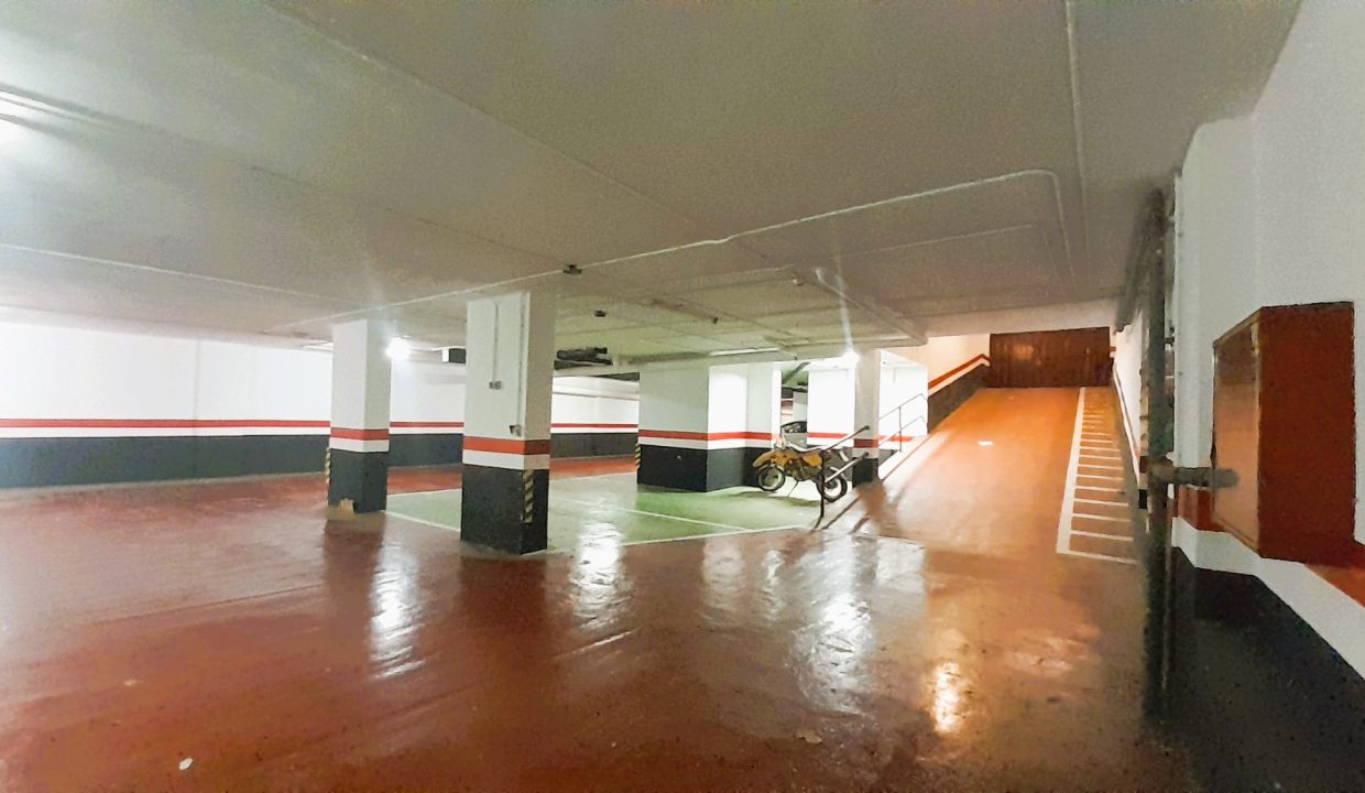 WhatsApp Image 2025-10-15 at 17.58.48 (1)