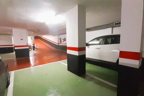 WhatsApp Image 2025-10-15 at 17.58.49 (2)